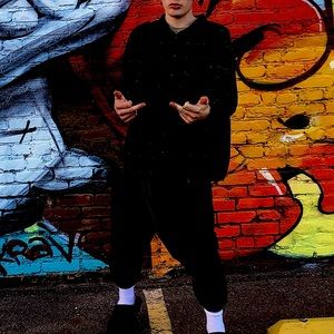 Meet your Posher, Orion